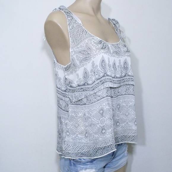 Converse Layered Tank Top - Picture 4 of 5